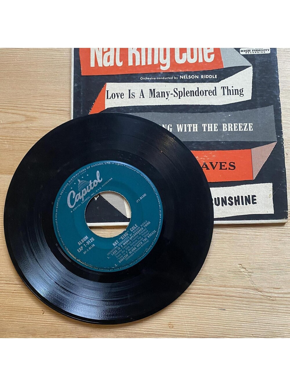 Nat King Cole - Autumn Leaves/Love is a Many Splendored Thing 45rpm VG+ R10